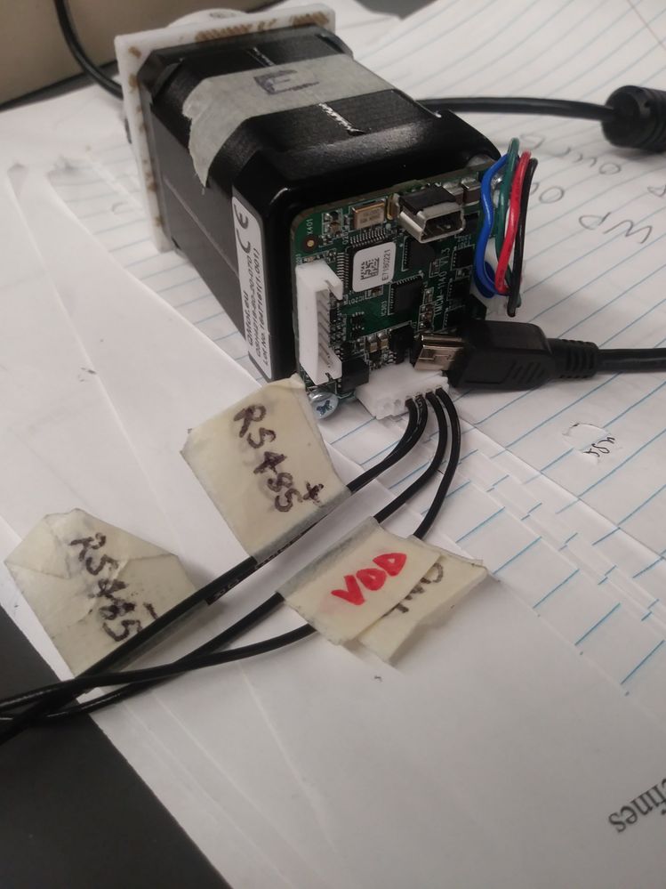 Trinamic PD 1140 motor with power and RS485 conenctions